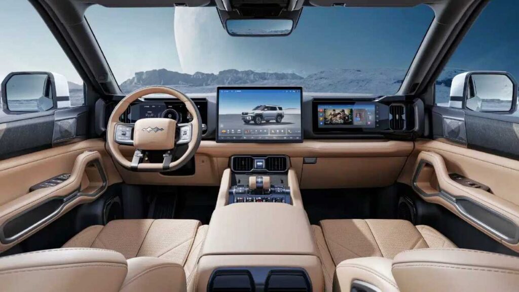 BYD Leopard 8 PHEV Interior