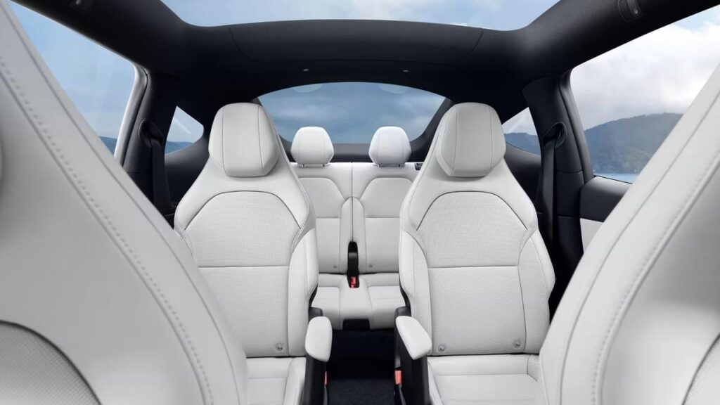 Tesla Model Y L AWD Interior Styling Design