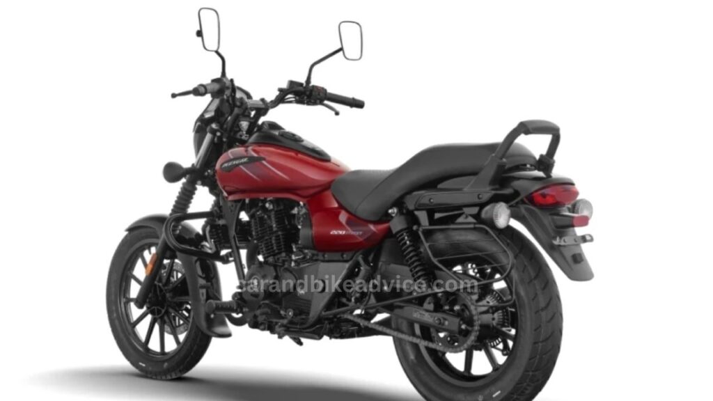 Bajaj Avenger 220 Street Design