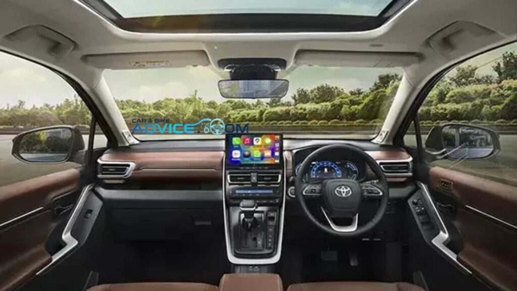 Innova Hycross Facelift Interior
