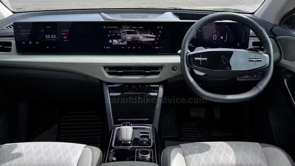 Mahindra XEV 9s Interior